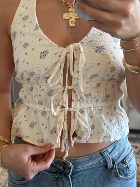 Tie-Front Floral Cream Tank Top with Blue Print